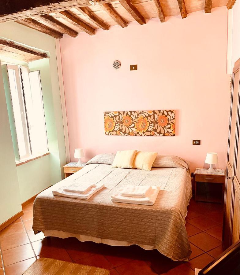 In Castello Hotel Gallicano Exterior photo